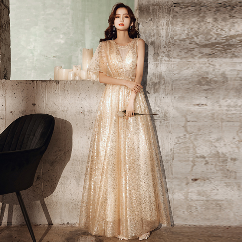 ชุดราตรี ชุดราตรีสวยหรู แบบ ทันสมัย Evening dress