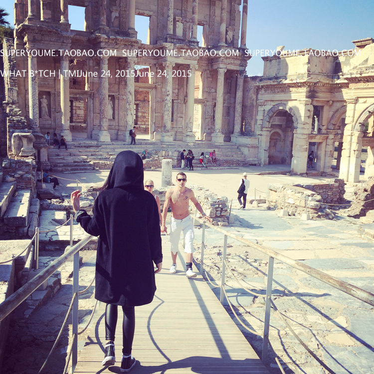 เสื้อกันหนาว ทรงเก๋ มีฮู้ด ผ้าสำสีเนื้อนุ่ม ใส่คลุมสวยๆในวันสบายๆค่าา พร้อมส่งจ้า