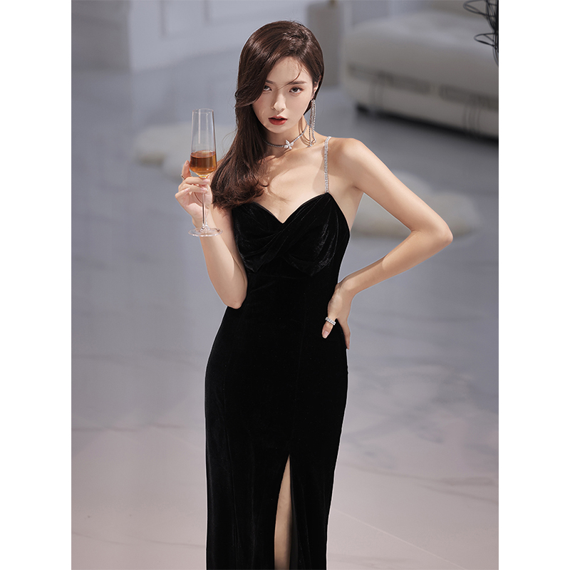 ชุดราตรี ชุดราตรีสวยหรู แบบ ทันสมัย Evening dress