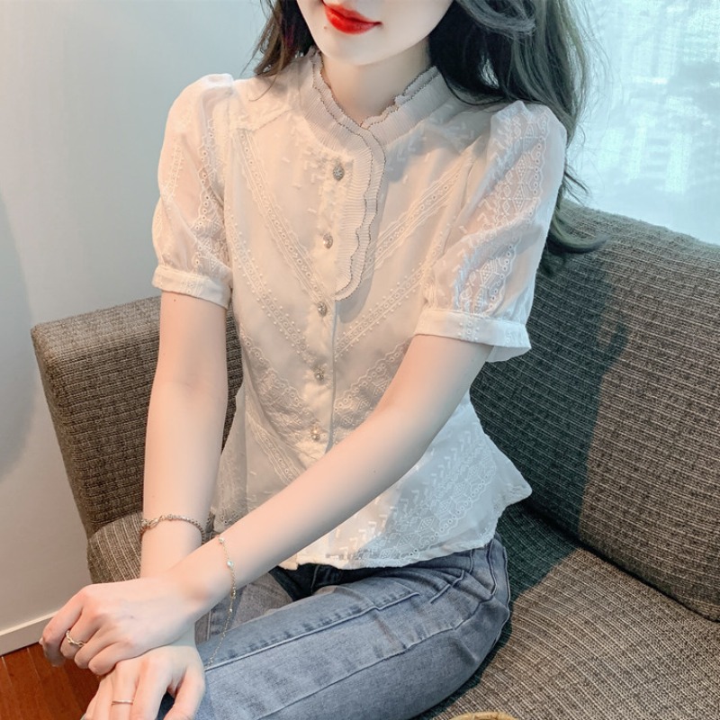 เสื้อเชิ้ตผู้หญิงแขนยาว เสื้อเชิ้ตผู้หญิงใส่ทํางาน 390 บาทต่อชิ้น ฟรีค่าจัดส่ง