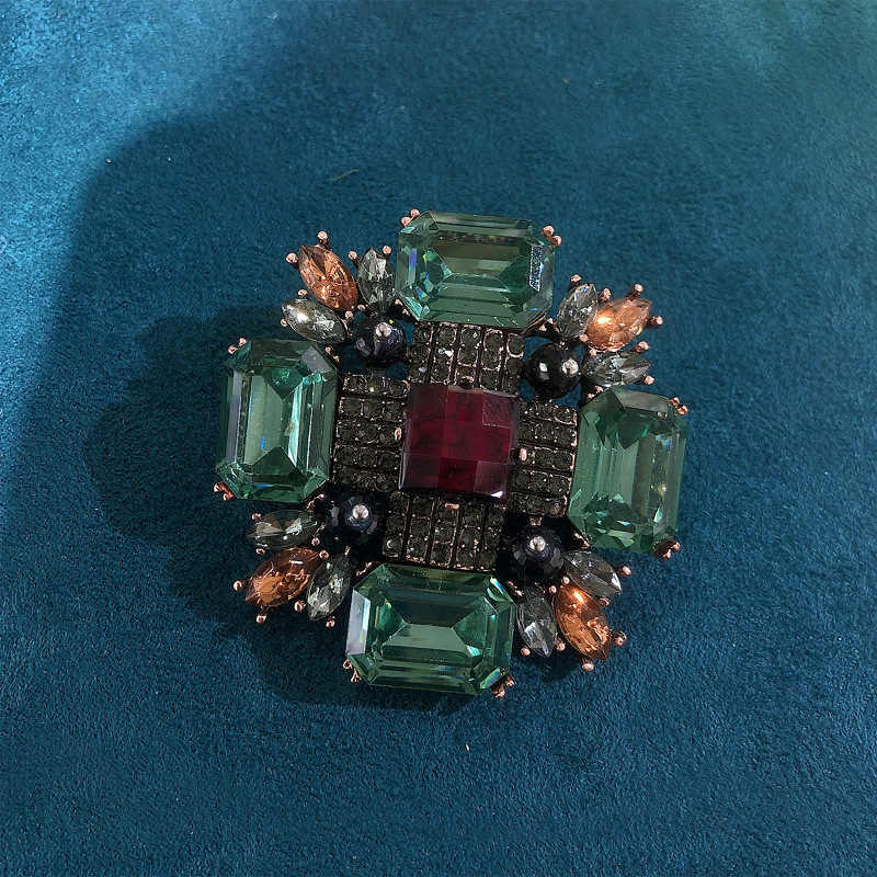 เข็มกลัด เข็มกลัดสวยๆ เข็มกลัดติดเสื้อ Brooch