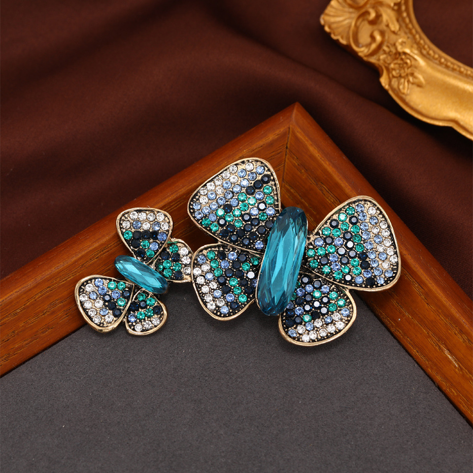 เข็มกลัด เข็มกลัดสวยๆ เข็มกลัดติดเสื้อ Brooch