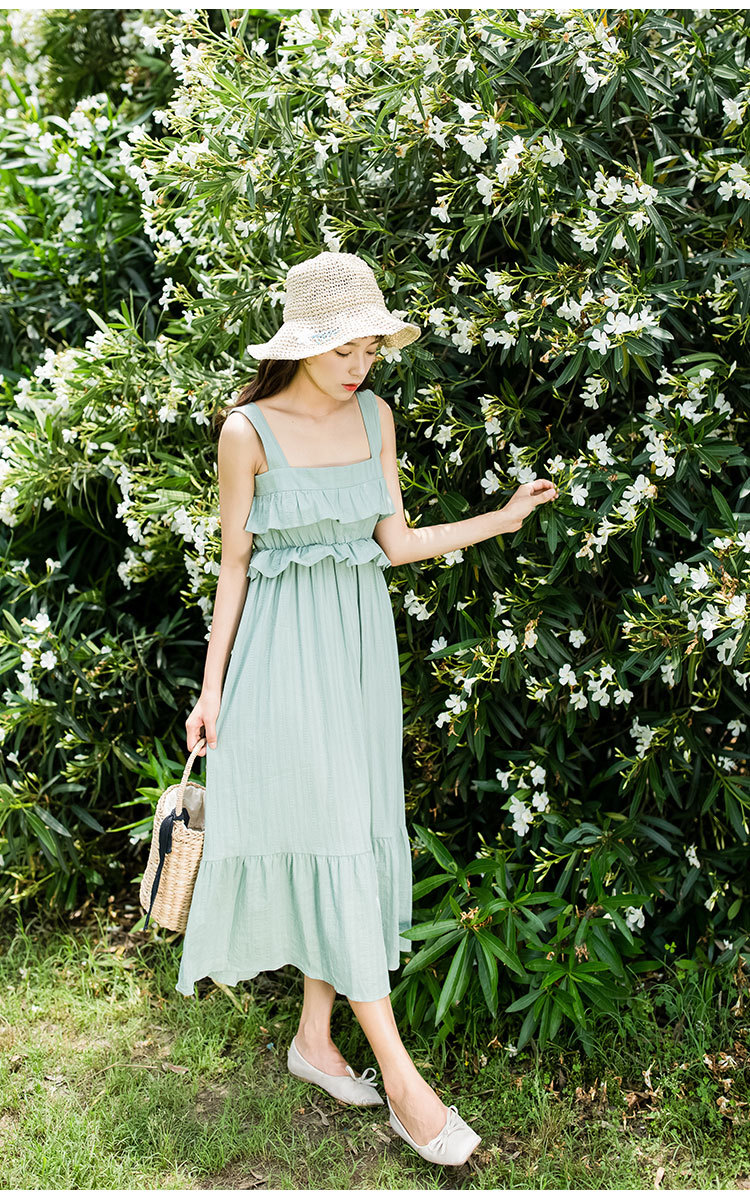 Dress4696 เดรสยาวสไตล์ญี่ปุ่นเอวสม็อคสีพื้นเขียวมิ้นท์ อกและชายระบาย สายบ่าใหญ่ ผ้าฝ้ายเนื้อดีใส่สบาย งานน่ารักผ้านุ่มน่าใส่ ใส่ชิลล์ๆ ในวันสบายๆ หรือใส่เที่ยวทะเลก็ดูดีจ้า