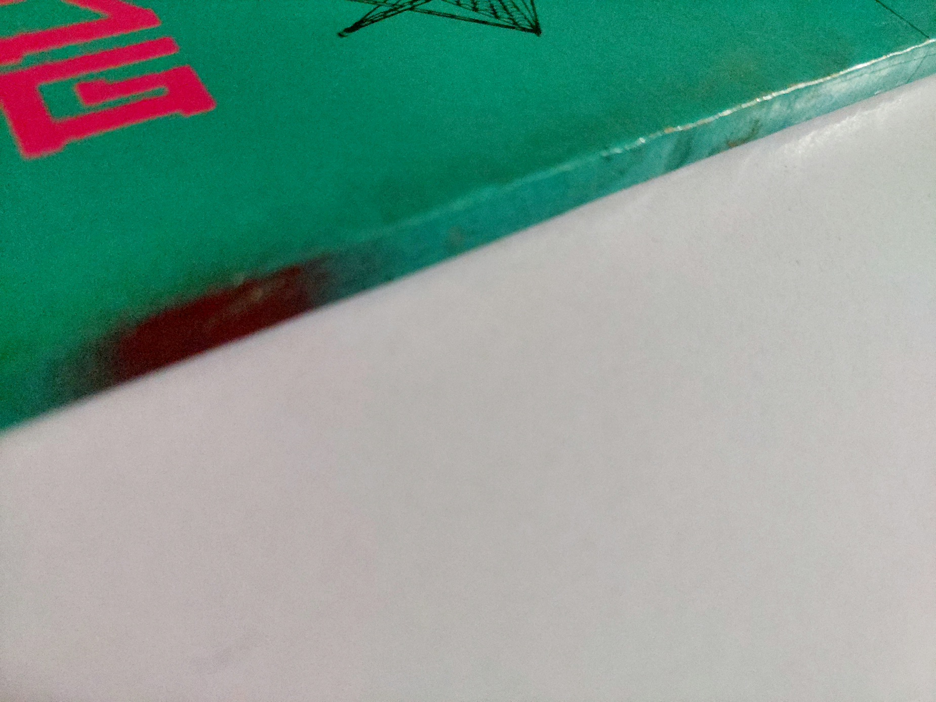 คนเหาะ / มาลา แย้มเอิบสิน [รวมเรื่องสั้น]