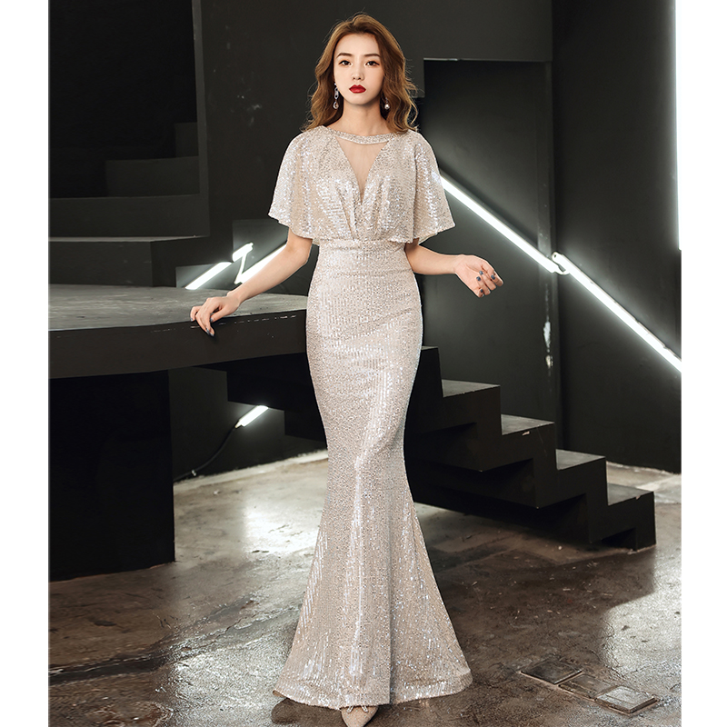ชุดราตรี ชุดราตรีสวยหรู แบบ ทันสมัย Evening dress