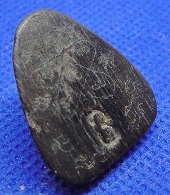 พระปิดตาไม้แกะหลวงปู่ทิม