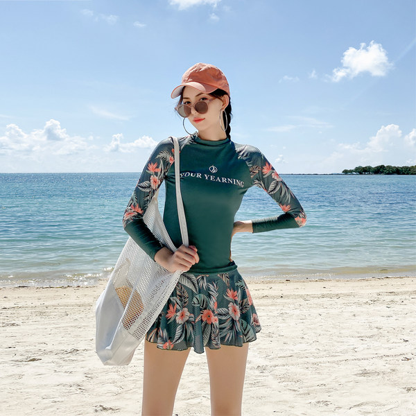ชุดว่ายน้ำผู้หญิง ชุดว่ายน้ำน่ารัก Bikini ชุดไปทะเล