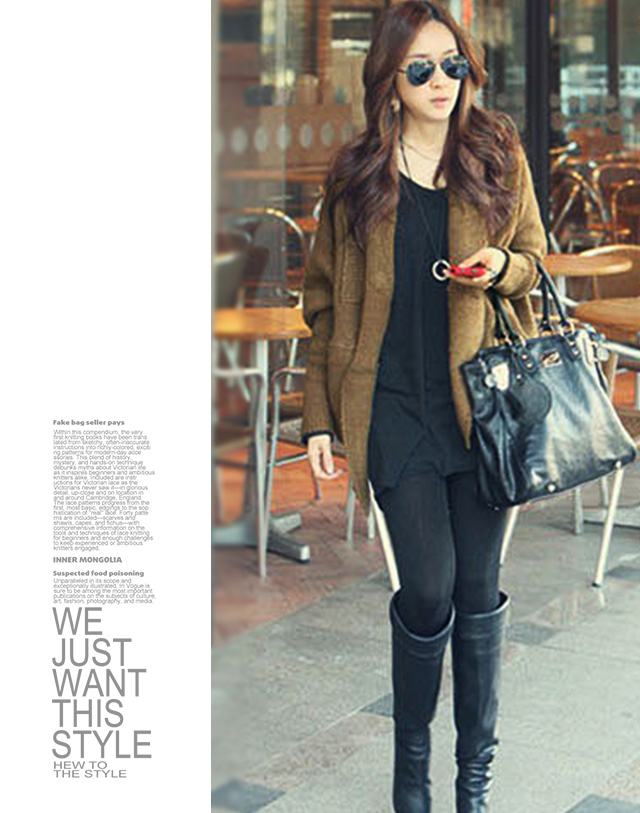 เสื้อคลุมไหมพรมเส้นเล็ก เนื้อนิ่ม ผ้าไม่หนา เบา เหมาะสำหรับอากาศบ้านเราค่ะ ทรงเก๋มากค่ะ พร้อมส่ง