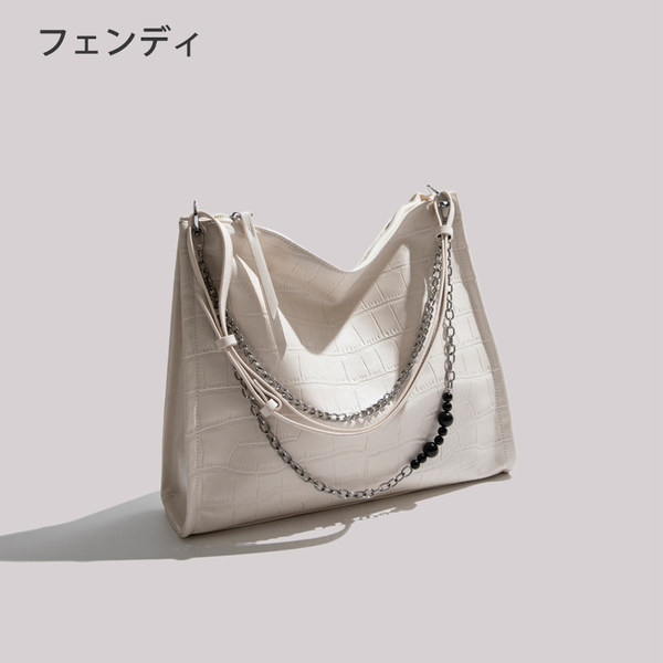 กระเป๋าสะพายข้างผู้หญิง กระเป๋าสะพายสไตล์เกาหลี By Japanese フェンディ authentic bag