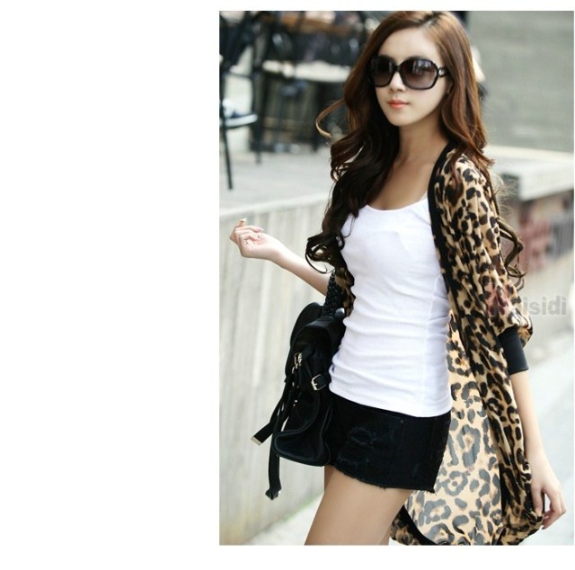 เสื้อคลุมแฟชั่น ผ้าชีฟองลายเสือ ใส่คลุมเก๋ๆ ใส่สบาย พร้อมส่งจ้า