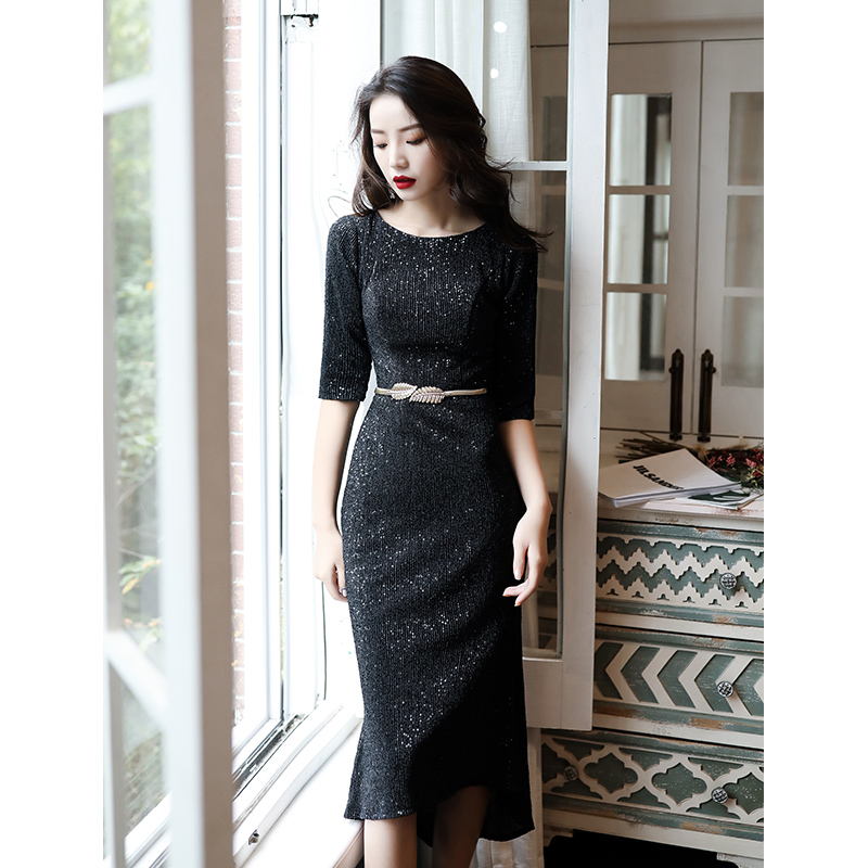 ชุดราตรี ชุดราตรีสวยหรู แบบ ทันสมัย Evening dress
