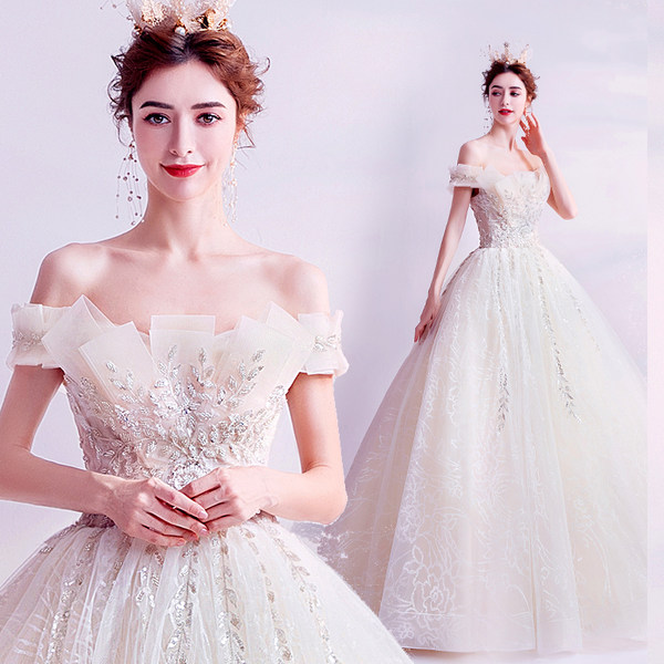 ชุดแต่งงาน Wedding Dress แบรนด์ Angel