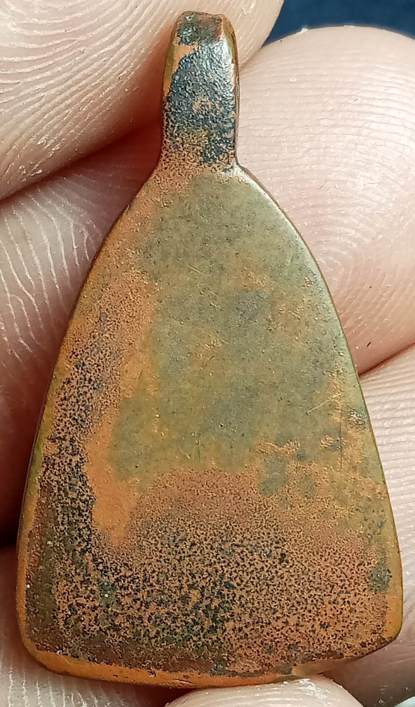 หลวงพ่อเงินวัดห้วยเขนพิมพ์จอบใหญ่