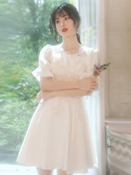 ชุดราตรี ชุดราตรีสวยหรู แบบ ทันสมัย Evening dress