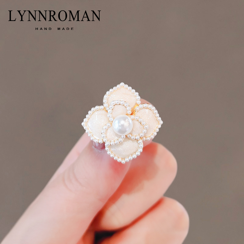 เข็มกลัด เข็มกลัดสวยๆ เข็มกลัดติดเสื้อ Brooch