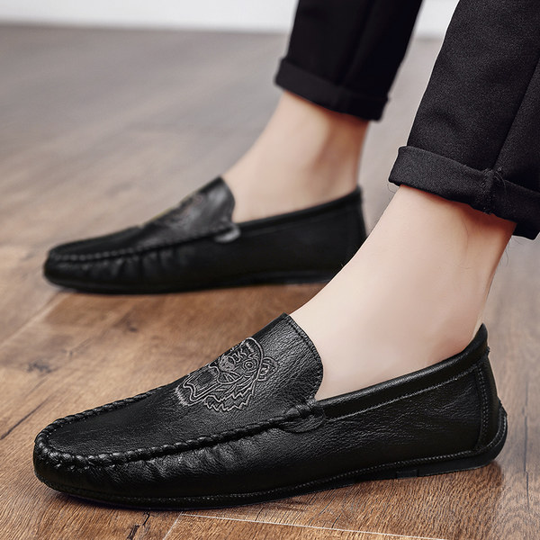 รองเท้าหนังผู้ชาย มีไซส์39-44 รองเท้าโลฟเฟอร์ชาย Slip-On Shoes