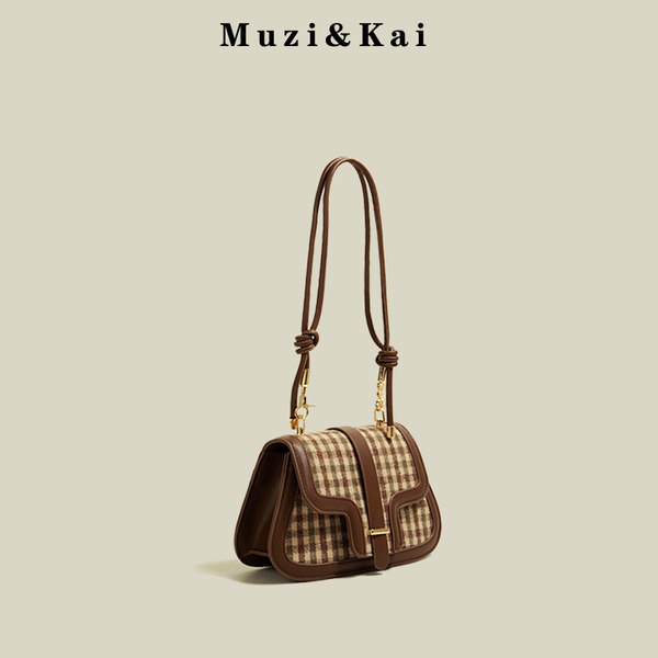 กระเป๋าสะพายข้างผู้หญิง กระเป๋าสะพายสไตล์เกาหลี By Muzi&Kai