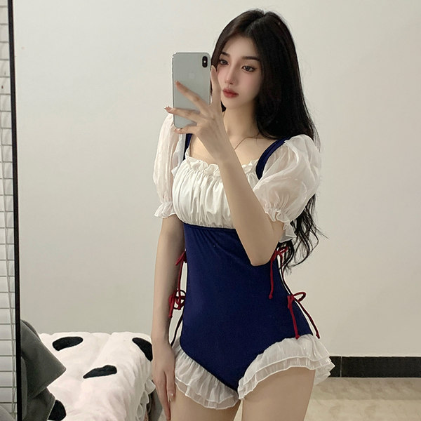 ชุดว่ายน้ำผู้หญิง ชุดว่ายน้ำน่ารัก Bikini ชุดไปทะเล