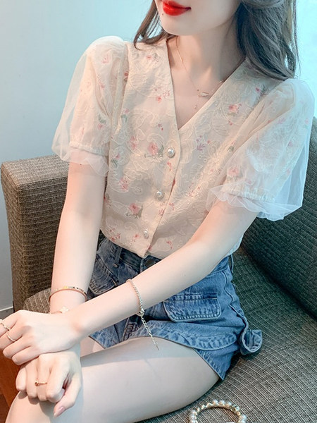 เสื้อลูกไม้ แขนสั้น