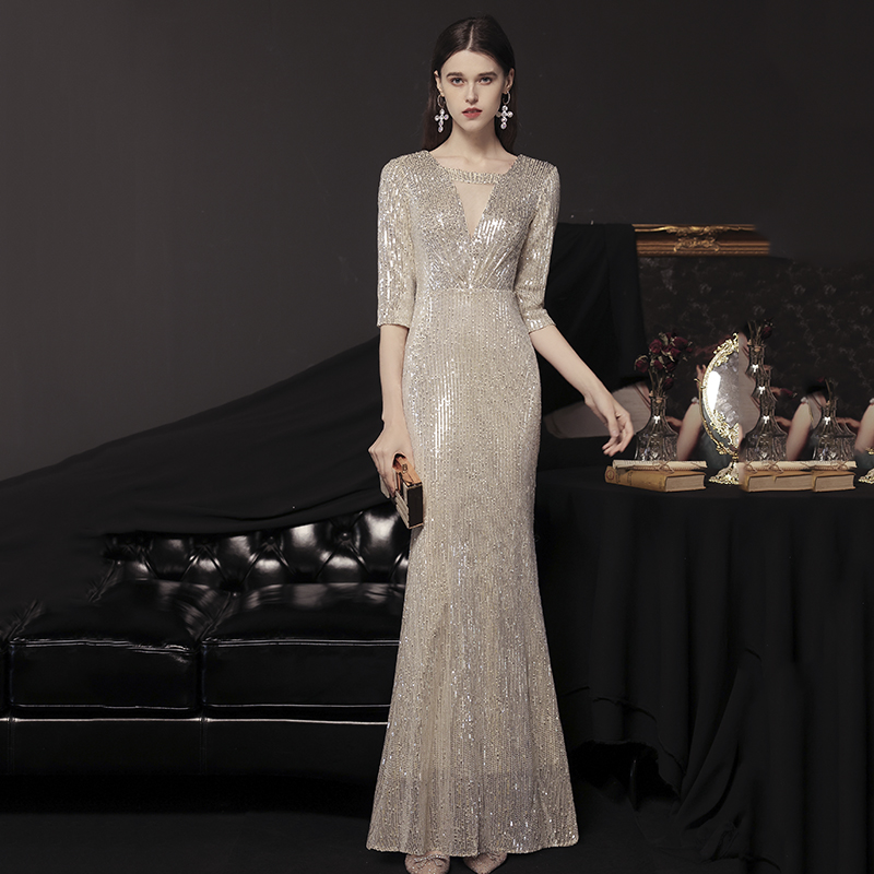 ชุดราตรี ชุดราตรีสวยหรู แบบ ทันสมัย Evening dress