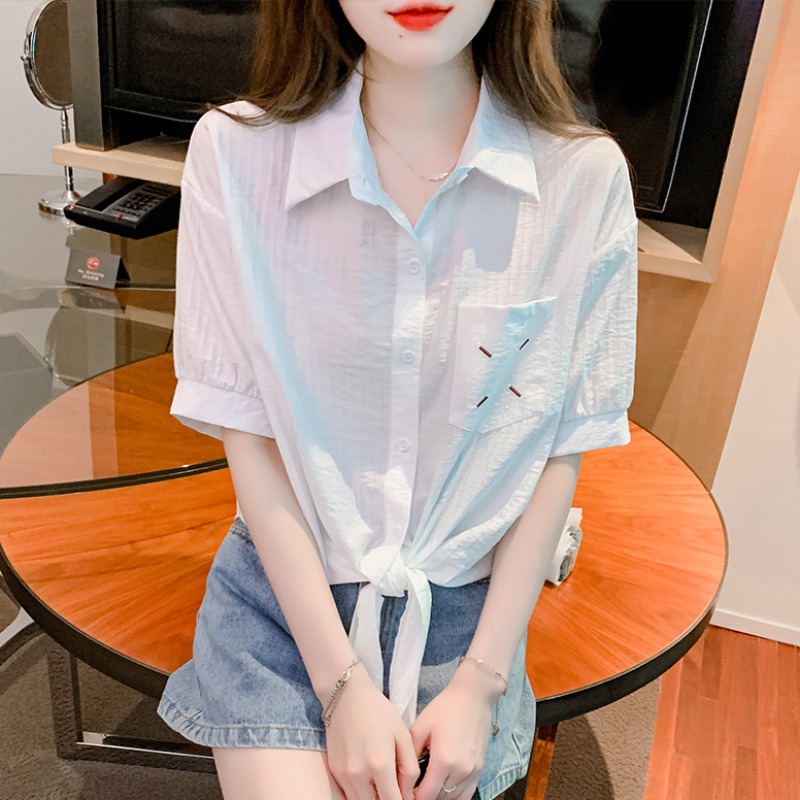 เสื้อเชิ้ตผู้หญิงแขนยาว เสื้อเชิ้ตผู้หญิงใส่ทํางาน 390 บาทต่อชิ้น ฟรีค่าจัดส่ง
