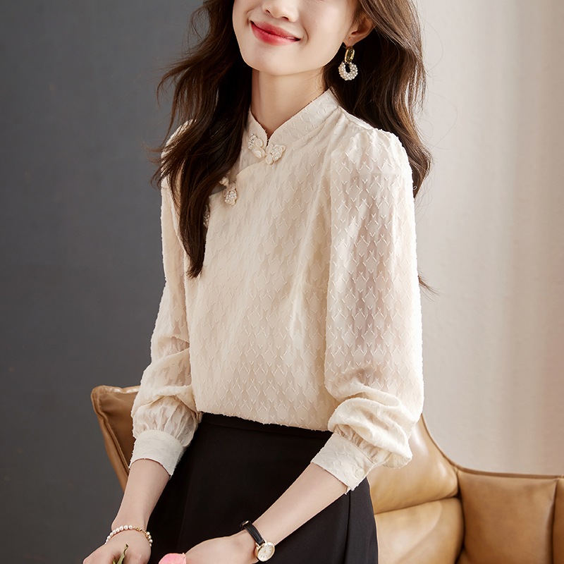 เสื้อเชิ้ตผู้หญิงแขนยาว เสื้อเชิ้ตผู้หญิงใส่ทํางาน 390 บาทต่อชิ้น ฟรีค่าจัดส่ง