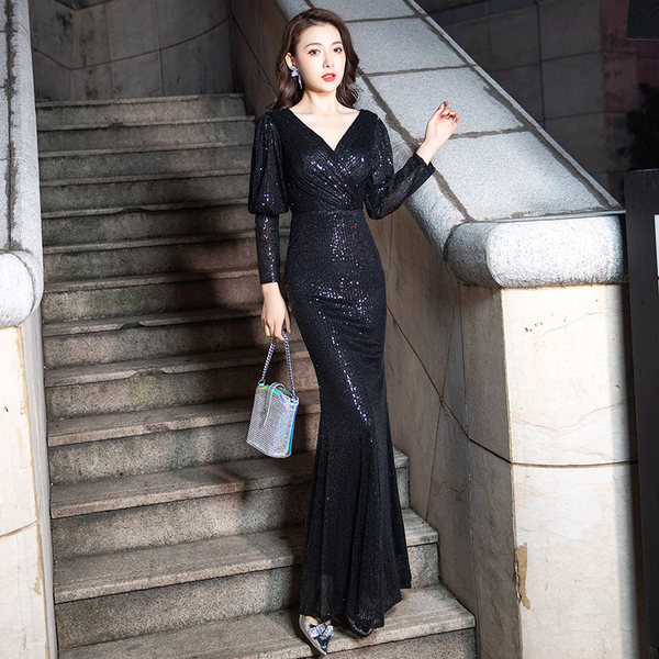 ชุดราตรี ชุดราตรีสวยหรู แบบ ทันสมัย Evening dress