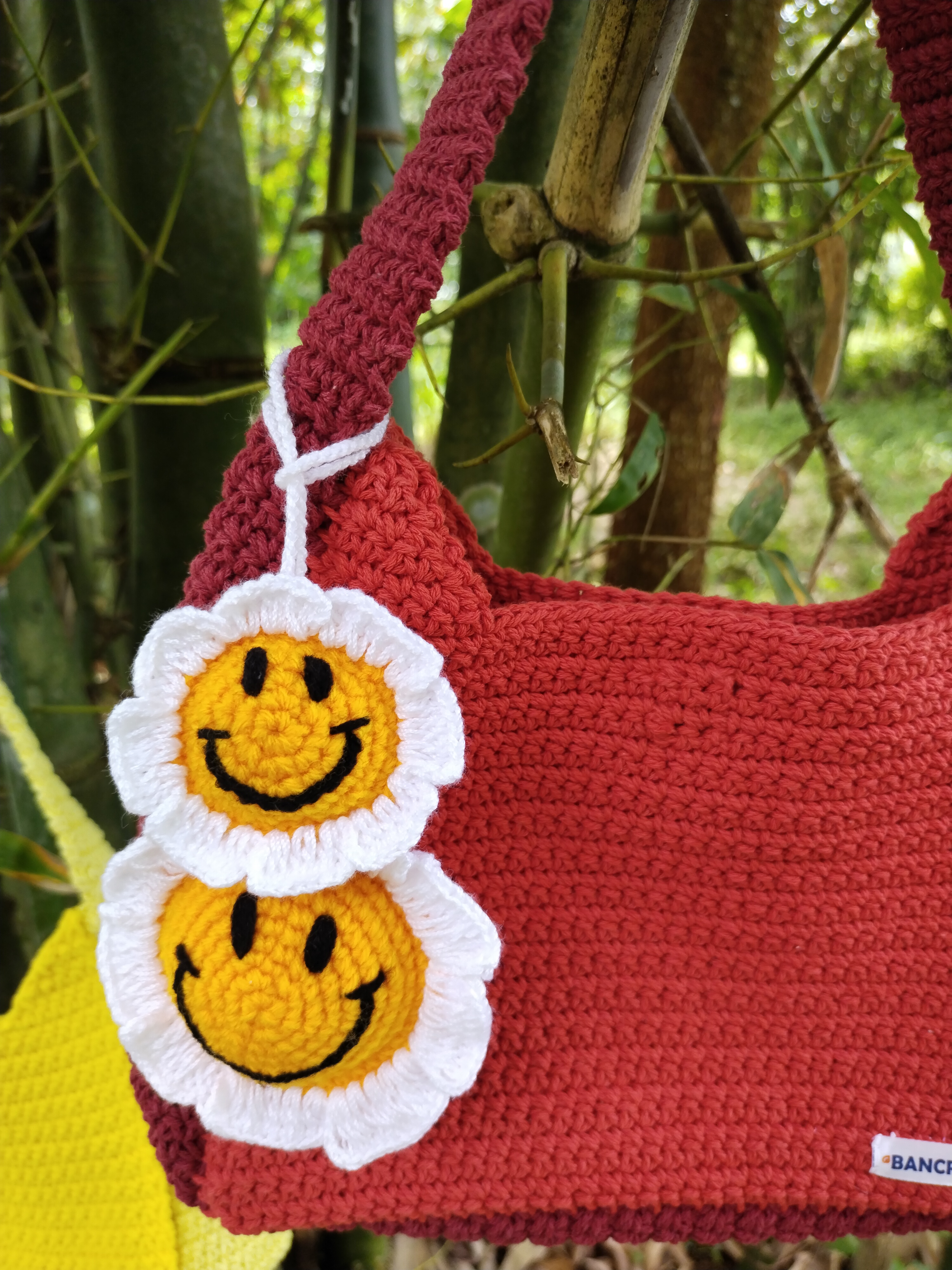 Bancrochet กระเป๋าถักโครเชต์ crochet bag แดง 8*5.5 สาย 7 inch