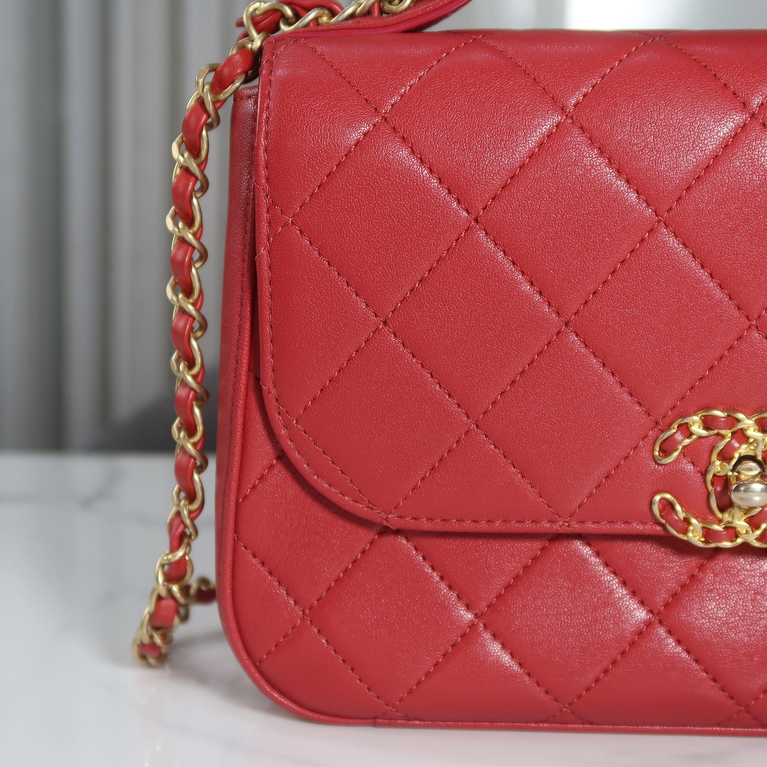 Chanel Red Lambskin Chain Infinity Top Handle Bag GHW(ใบ King Power 2019)