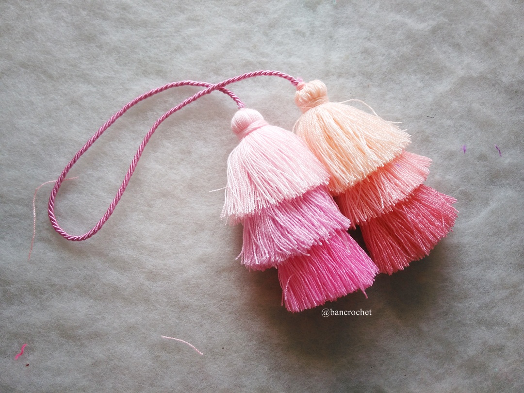 พวงกญแจพู่แขวนกระเป๋า Tassel keychains หลากสี 5.5-6 นิ้ว