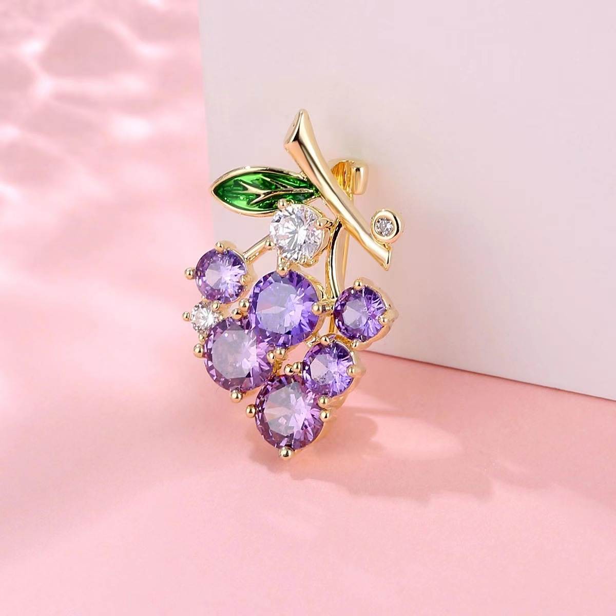 เข็มกลัด เข็มกลัดสวยๆ เข็มกลัดติดเสื้อ Brooch