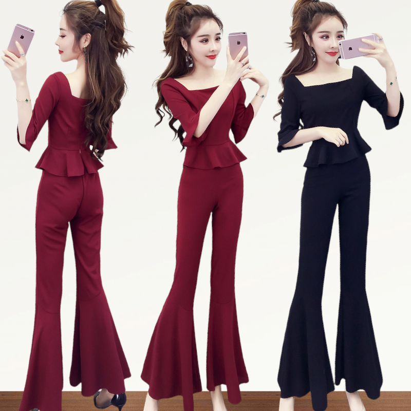 Set_bt1733 ชุดเซ็ท(เสื้อ+กางเกง) เสื้อคอเหลี่ยมชายระบายแขนสามส่วนซิปหลังใส่ง่าย กางเกงขายาวชายบาน เอวสม็อคยางยืดหลัง ผ้าโพลีเนื้อดีหนามีน้ำหนักยืดหยุ่นได้ งานดีทรงดีเรียบหรู ใส่แล้วดูสวยแพง มี 2 สี ดำ, ไวน์แดง