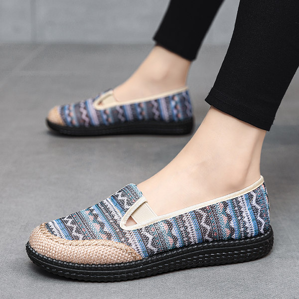 รองเท้าผ้าใบ รองเท้าลำลอง รองเท้าผ้าใบลำลอง รองเท้าแฟชั่นแบบสวม Slipper Shop