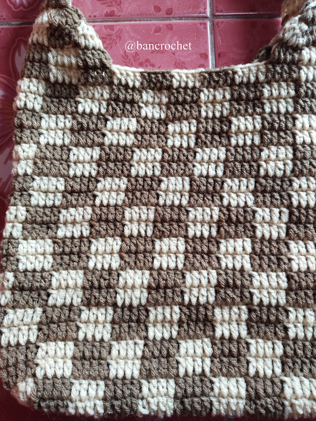 Bancrochet กระเป๋าถักลายตาราง Crochet Bag หลากสี 20*20 cm