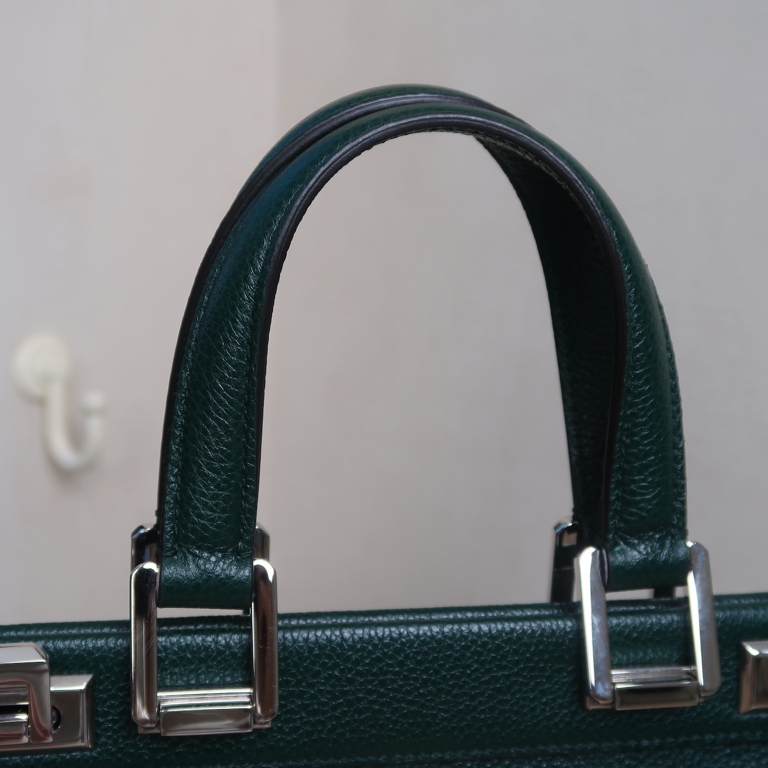 Gucci Green Grain Calfskin Zumi Top Handle Bag