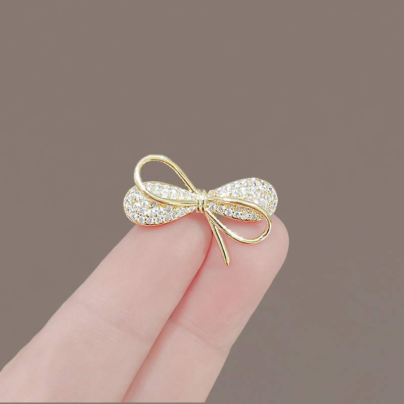 เข็มกลัด เข็มกลัดสวยๆ เข็มกลัดติดเสื้อ Brooch