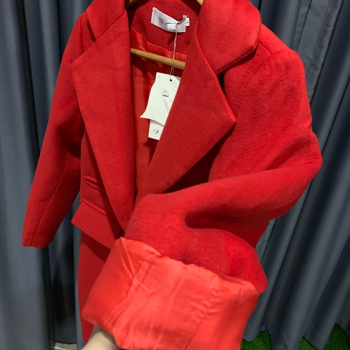 เสื้อโค้ท สไตล์เกาหลี ทรงโคล่ง แบบเก๋ ผ้าหนากันหนาวได้ดี บุซับในกันลม พร้อมส่ง สีแดง