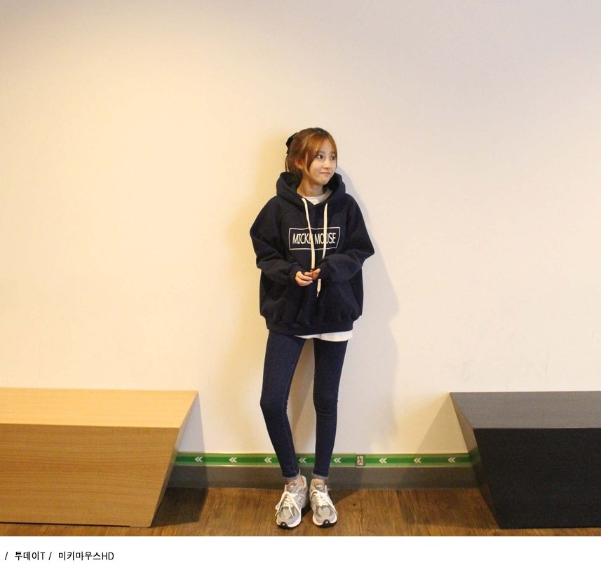 เสื้อกันหนาวฮู้ดดี้ Mickey Mouse มิกกี้เมาส์ สีกรมท่า แฟชั่นเกาหลี น่ารักมากจ้า พร้อมส่ง กรมท่า