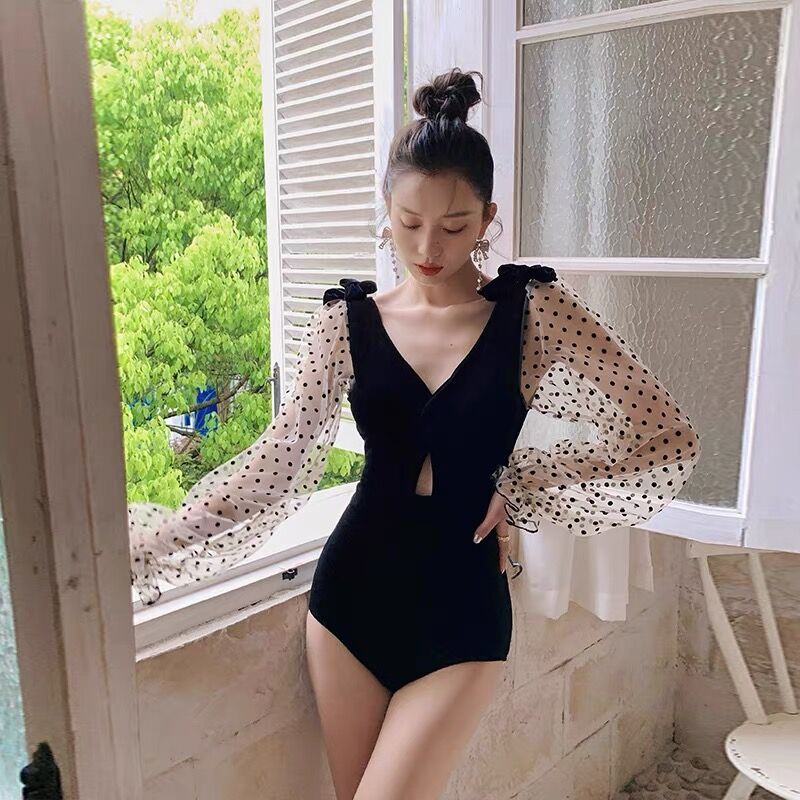 ชุดว่ายน้ำผู้หญิง ชุดว่ายน้ำน่ารัก Bikini ชุดไปทะเล