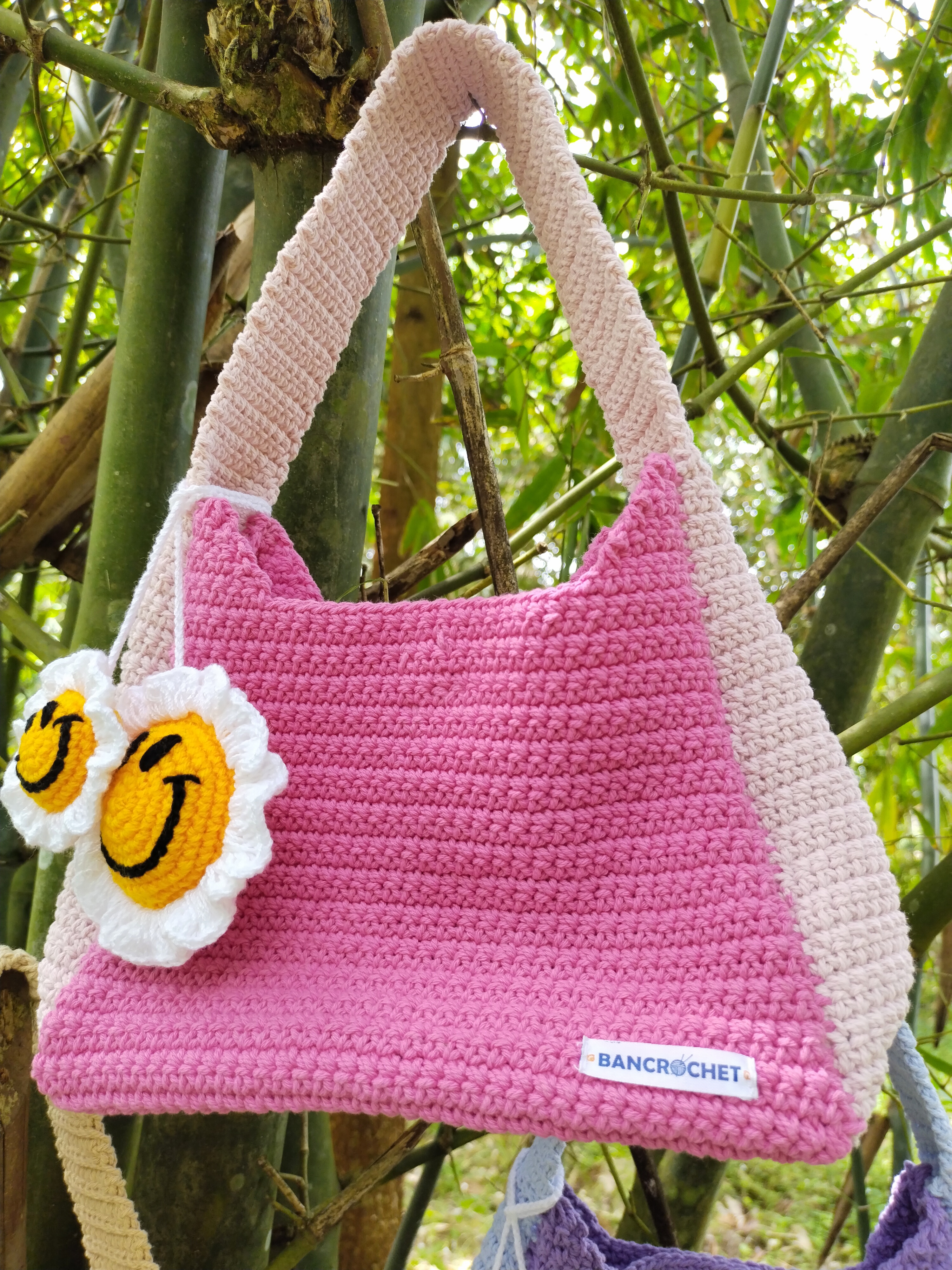 Bancrochet กระเป๋าถักโครเชต์ crochet bag ชมพู 8*5.5 สาย 7 inch