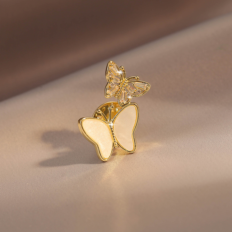 เข็มกลัด เข็มกลัดสวยๆ เข็มกลัดติดเสื้อ Brooch