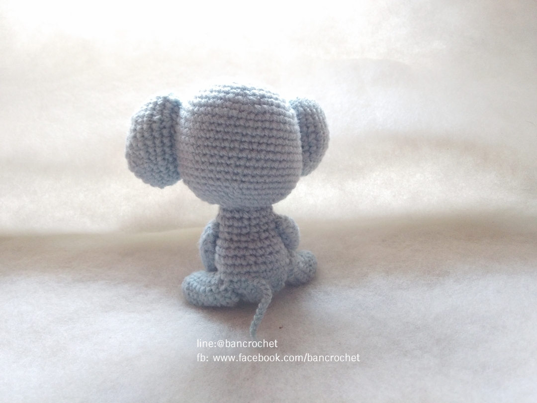 ตุ๊กตาช้างถัก ขนาด 4*2.5 นิ้ว elephant doll amigurumi crochet 4 inches