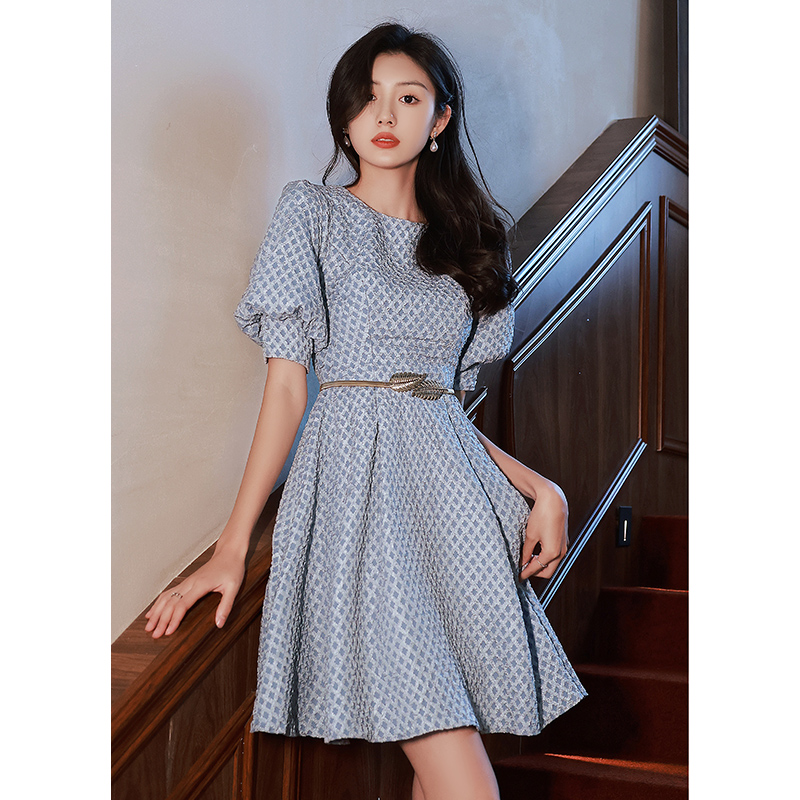 ชุดราตรี ชุดราตรีสวยหรู แบบ ทันสมัย Evening dress