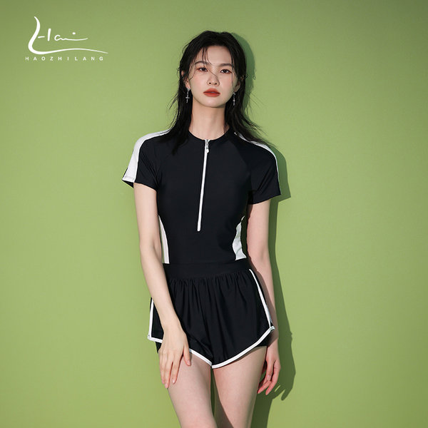 ชุดว่ายน้ำผู้หญิง ชุดว่ายน้ำน่ารัก Bikini ชุดไปทะเล