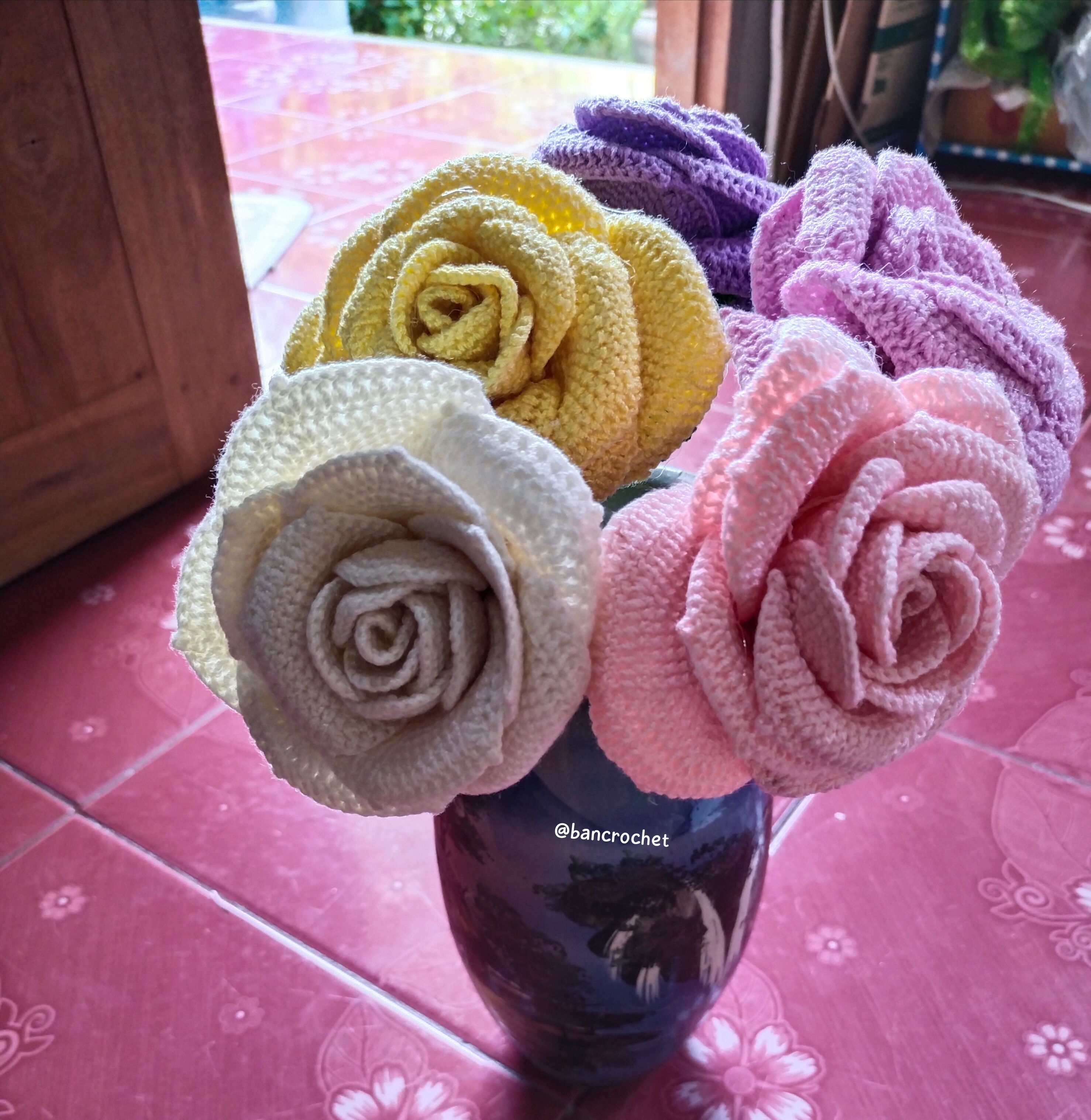 Bancrochet ดอกกุหลาบถักโครเชต์ crochet rose หลากสี 4-5 inch