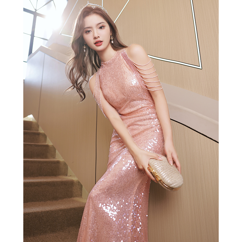 ชุดราตรี ชุดราตรีสวยหรู แบบ ทันสมัย Evening dress