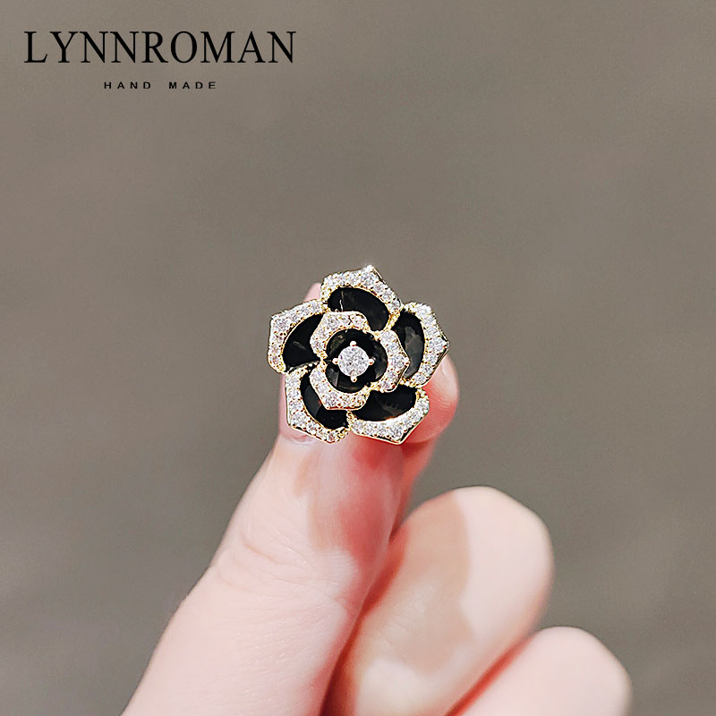 เข็มกลัด เข็มกลัดสวยๆ เข็มกลัดติดเสื้อ Brooch