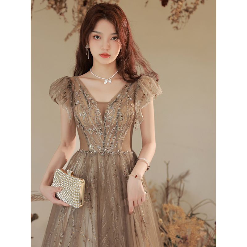 ชุดราตรี ชุดราตรีสวยหรู แบบ ทันสมัย Evening dress