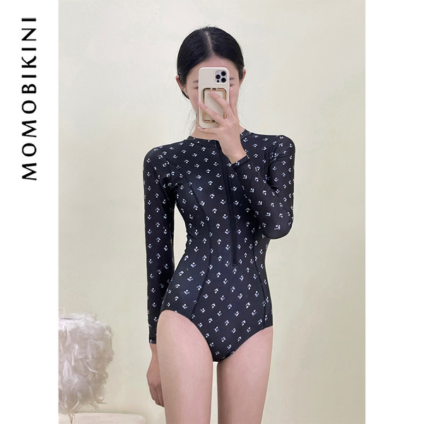 ชุดว่ายน้ำผู้หญิง ชุดว่ายน้ำน่ารัก Bikini ชุดไปทะเล