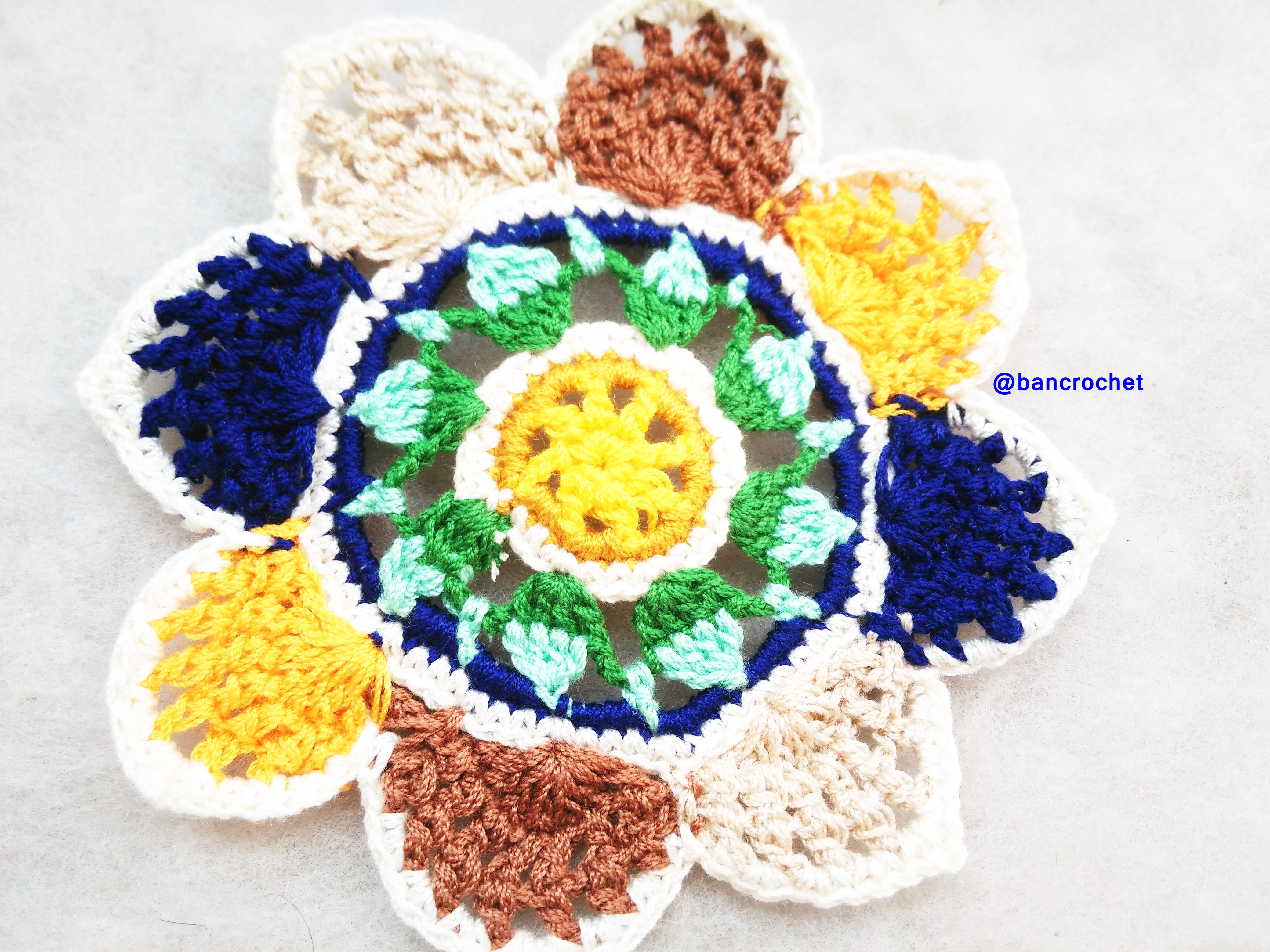 Bancrochet ที่รองแก้วถักโครเชต์ crochet coasters หลากสี 4 นิ้ว